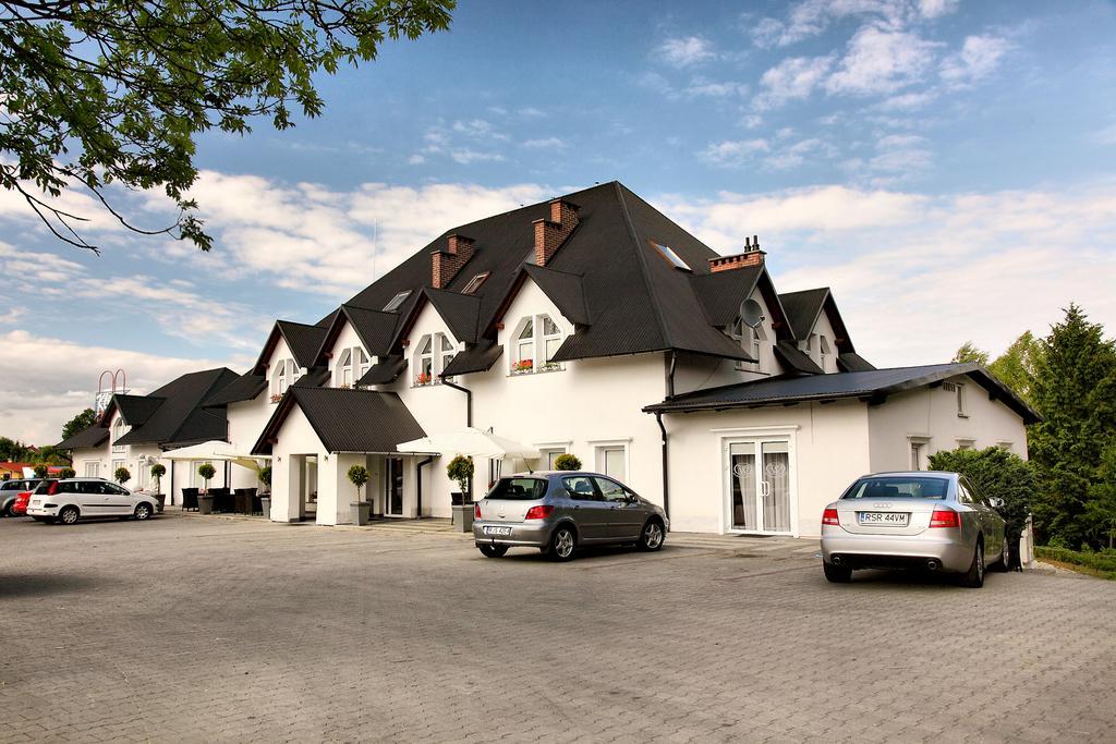 Bed and Breakfast Wodnik Кросно Екстер'єр фото